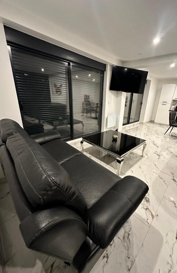Appartement Cosy Jacuzzi Spa 70M2 Шатнуа Экстерьер фото
